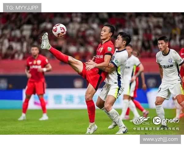 海港队抵达泰国备战亚冠李帅刘若钒加布里埃尔因伤缺阵